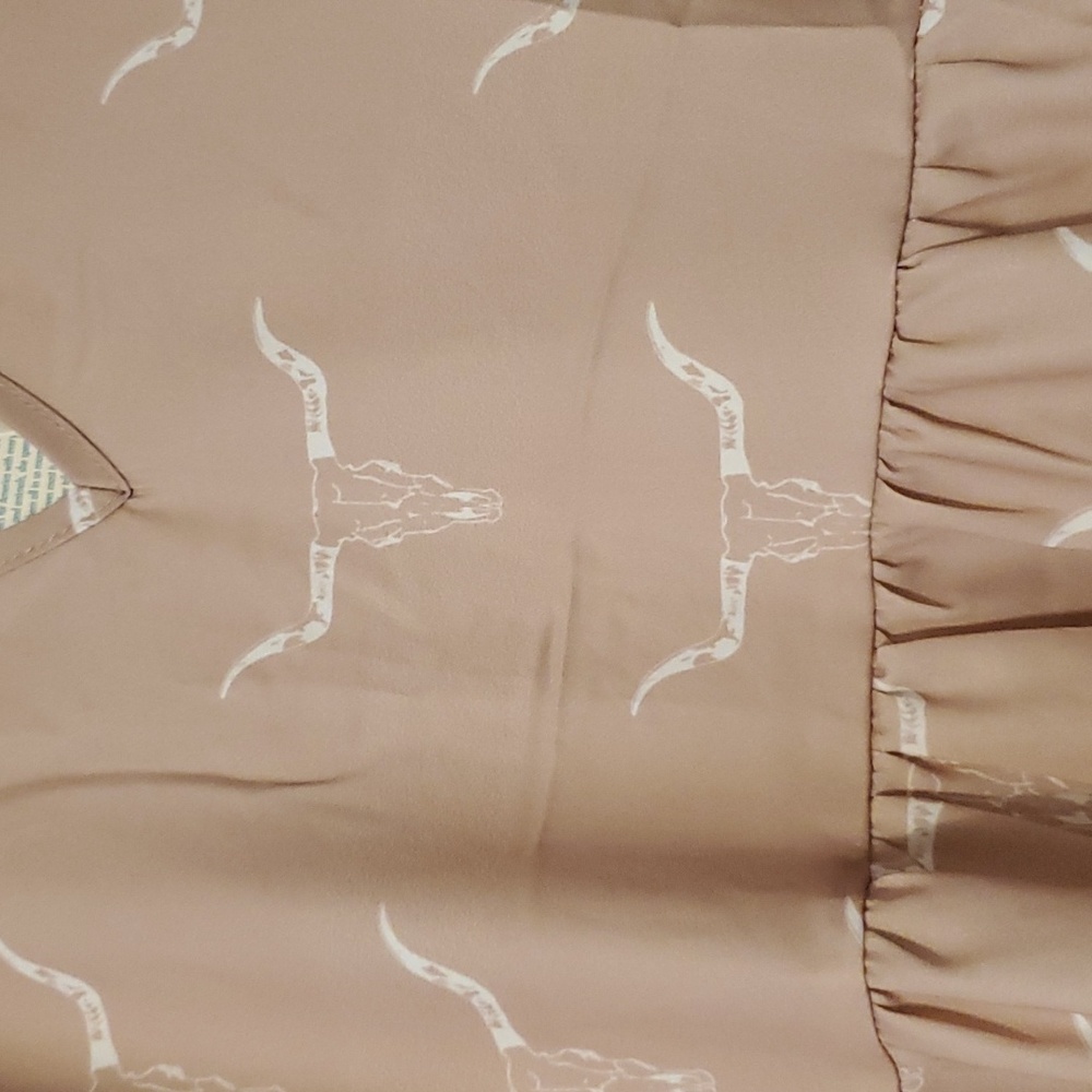 Dress - Picture 7 of 9